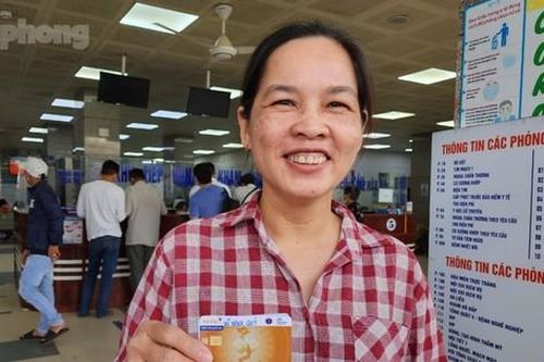 Thẻ y tế thông minh giúp ích 'đủ đường' cho người dân khi khám chữa bệnh