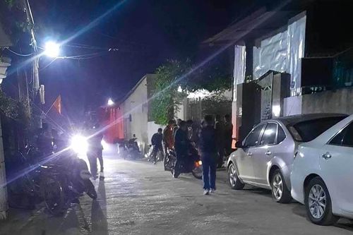 Tạm giữ hai đối tượng trông trẻ sau cái chết bất thường của bé trai 17 tháng tuổi