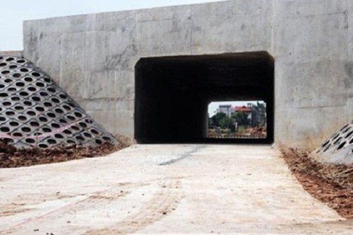 Bộ GTVT phản hồi việc xe cứu hỏa không qua được hầm chui đường tránh QL1A