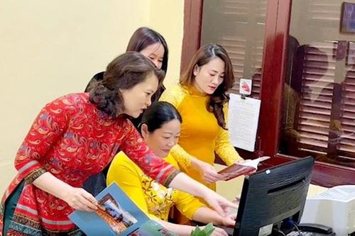 Lạng Sơn: Cán bộ, hội viên, phụ nữ rộn ràng hưởng ứng 'Tuần lễ Áo dài' 2023