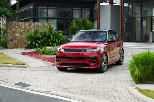 Range Rover Sport 2023 trình làng thị trường Việt Nam, giá từ 7,329 tỷ đồng