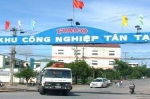 HOSE tiếp tục đưa cổ phiếu ITA của Công ty Tân Tạo vào diện cảnh báo