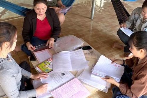 Hàng chục tỷ đồng ra đi cùng vợ chồng chủ nợ