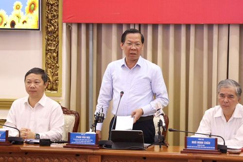 Thành phố Hồ Chí Minh kết thúc sớm đà suy giảm, tăng tốc phát triển kinh tế