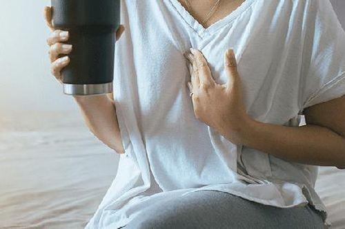 Mẹo ăn uống hạn chế triệu chứng khó chịu, người bị trào ngược dạ dày - thực quản nên biết