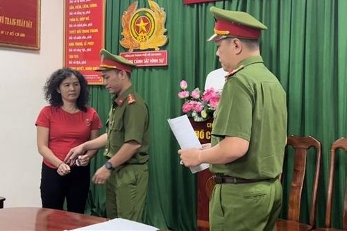 Khi các tiến sĩ, luật sư… phạm luật