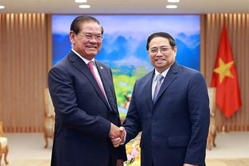 Thủ tướng Chính phủ Phạm Minh Chính tiếp Phó thủ tướng Campuchia Samdech Krolahom Sar Kheng