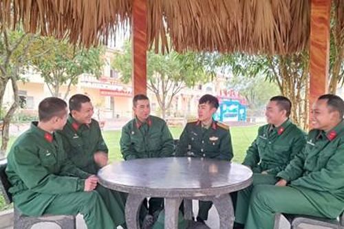'Mềm hóa mệnh lệnh'