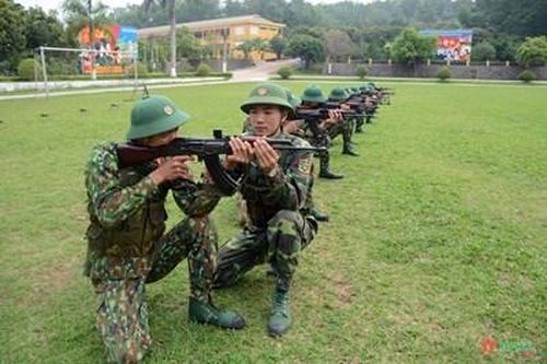 Thi đua thực hiện 'Một tập trung, hai xung kích, ba sáng tạo'