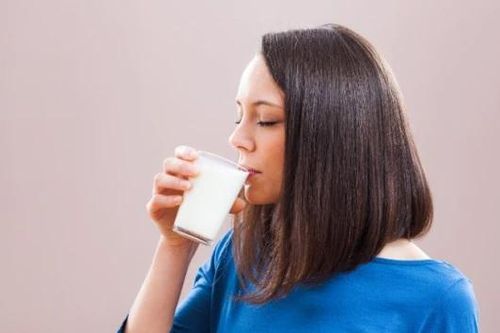 Bổ sung ngay 7 dưỡng chất này để hồi sinh tóc lão hóa