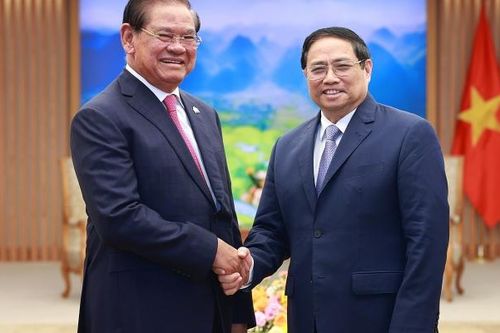 Việt Nam-Campuchia tăng cường kết nối, cùng nhau xây dựng nền kinh tế độc lập, tự chủ và hội nhập