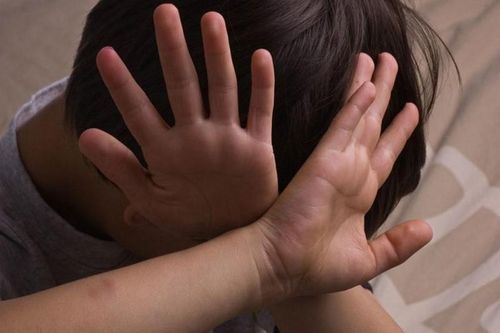 Vụ bé trai 17 tháng tử vong: Hai 'bảo mẫu' sẽ bị xử lý với nhiều tình tiết tăng nặng