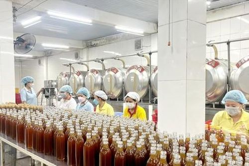 Lãi suất cao chót vót: Doanh nghiệp ngắc ngoải