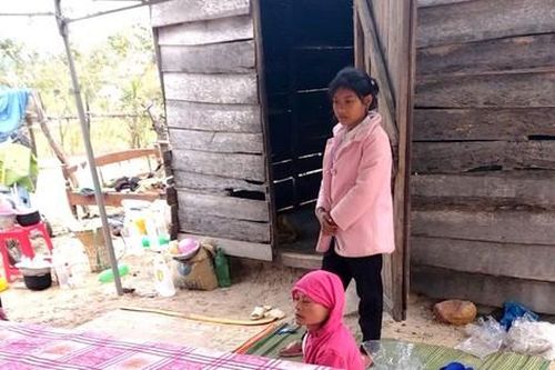 Đi gùi nước, 3 em nhỏ chết đuối thương tâm