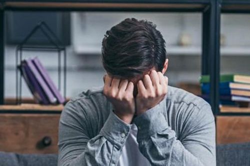 Đàn ông cũng cần được quan tâm, chia sẻ gánh nặng tâm lý