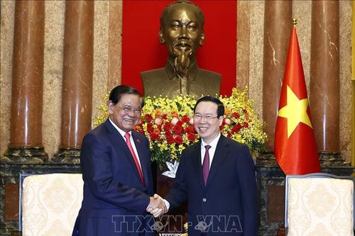 Chủ tịch nước Võ Văn Thưởng tiếp Phó Thủ tướng, Bộ trưởng Bộ Nội vụ Campuchia