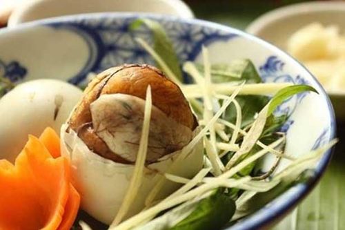 Ăn trứng vịt lộn đúng theo cách này còn quý hơn cả thuốc bổ