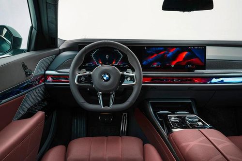 Top 10 xe hơi hạng sang sở hữu nội thất đẹp nhất: BMW 7 Series góp mặt