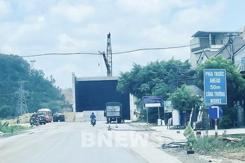 Cao tốc Nghi Sơn - Diễn Châu vẫn còn vướng mặt bằng thi công