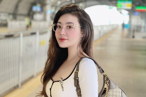 Hotgirl bắt ghen chồng đạo diễn chấn động cõi mạng: Tái xuất sau thời gian dài ở ẩn, nhan sắc thăng hạng