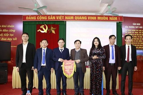 Phú Thọ: Trường THPT Thanh Sơn thay đổi thích ứng với nền tảng số
