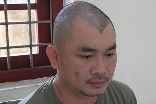 Khởi tố đối tượng cầm búa đánh vào đầu người yêu cũ