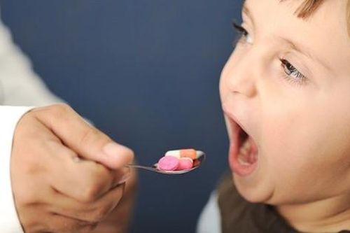 Tự cho trẻ uống thuốc cầm tiêu chảy có thể nguy hiểm đến tính mạng