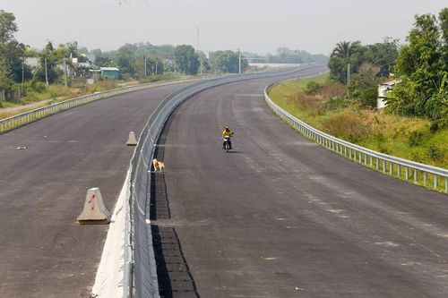 Cao tốc Bến Lức- Long Thành sẽ thi công trở lại trong quý 1-2023