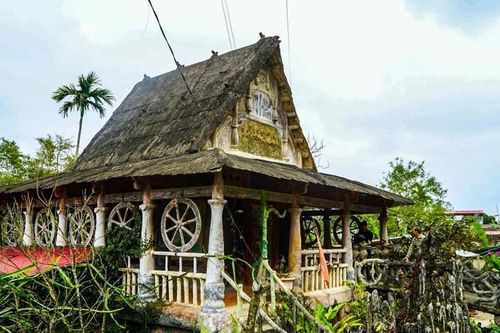 Cận cảnh ngôi nhà độc nhất vô nhị của 'dị nhân' xứ Thanh