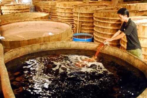 Tìm hướng phát triển nghề nước mắm truyền thống Phú Quốc