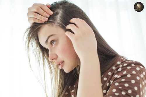Ngăn ngừa tóc bạc sớm bằng thực phẩm