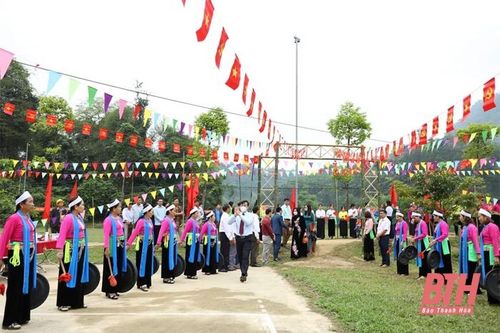 'Chất keo' gắn tình đoàn kết