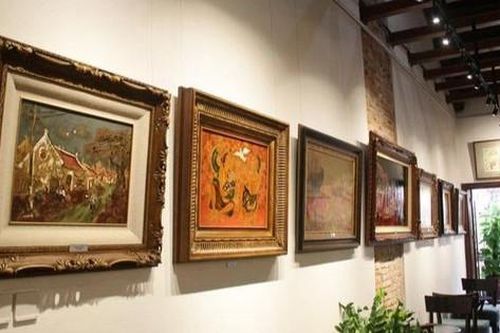 Triển lãm 'Sắc xuân Hà thành' sẽ kéo dài đến hết ngày 13/3