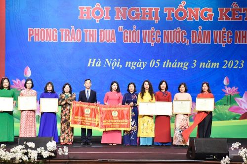 Tri ân nữ cán bộ, đoàn viên Công đoàn Thủ đô xuất sắc