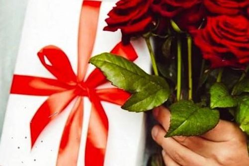 100.000 đồng mua quà gì cho ngày 8/3, gợi ý dưới đây giúp cánh mày râu ghi điểm với chị em
