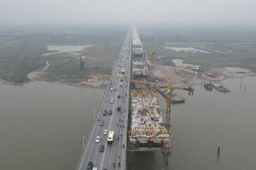 Cận cảnh cầu Vĩnh Tuy sau 2 năm thi công