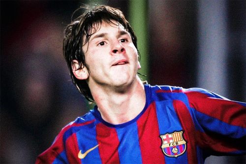 Messi nói tục vì siêu phẩm của Ronaldinho