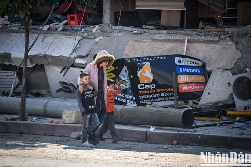 Đẩy nhanh tiếp nhận người tị nạn Syria