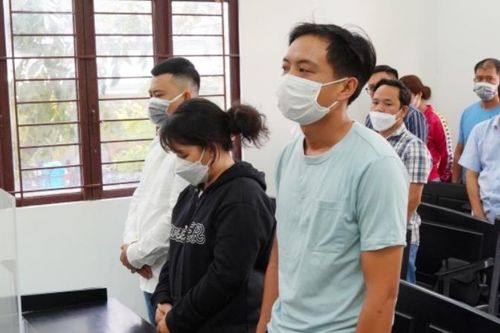 Ba bị cáo nhận 22 năm tù về tội sản xuất, buôn bán hàng giả