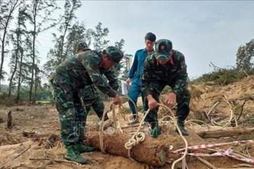 Xử lý an toàn quả bom trên 150 kg, còn nguyên ngòi nổ