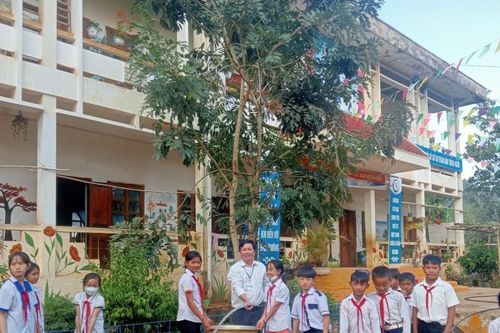 Sau hỗ trợ của Báo SGGP, Trường Tiểu học xã Đắk Long đã có nước sạch