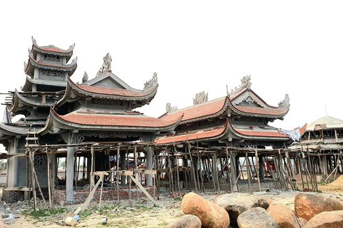 Vụ lăng mộ khủng ở Hà Tĩnh, dân ấm ức đề nghị tháo gỡ công trình sai phạm