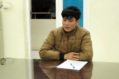 Bắt đối tượng 'phù phép' số lượng lớn thẻ điện thoại đã qua sử dụng để lừa đảo