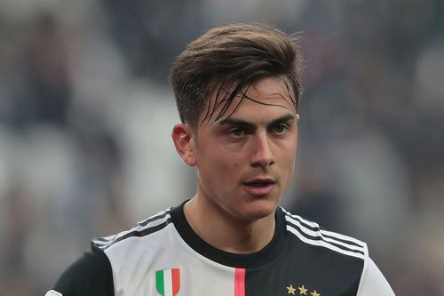 Tiền đạo Dybala dọa kiện Juventus
