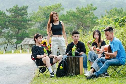 Trà xanh, thức uống hot hit giúp người trẻ giải nhiệt cuộc sống trên vạn dặm đường