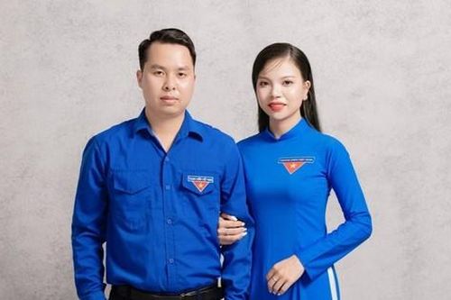 Vợ chồng cán bộ Đoàn kể kỷ niệm đồng hành với màu áo xanh tình nguyện