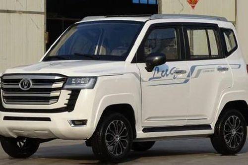 Xe Trung Quốc 'nhái' Toyota Land Cruiser LC300