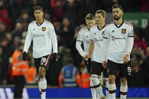 Raphael Varane hét đồng đội, yêu cầu chữa xấu hổ MU thua Liverpool