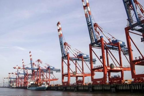 Mỹ nghi ngờ cần cẩu của Trung Quốc bị biến thành thiết bị tình báo
