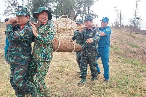 Trà Vinh: Xử lý an toàn quả bom trên 150kg, còn nguyên ngòi nổ